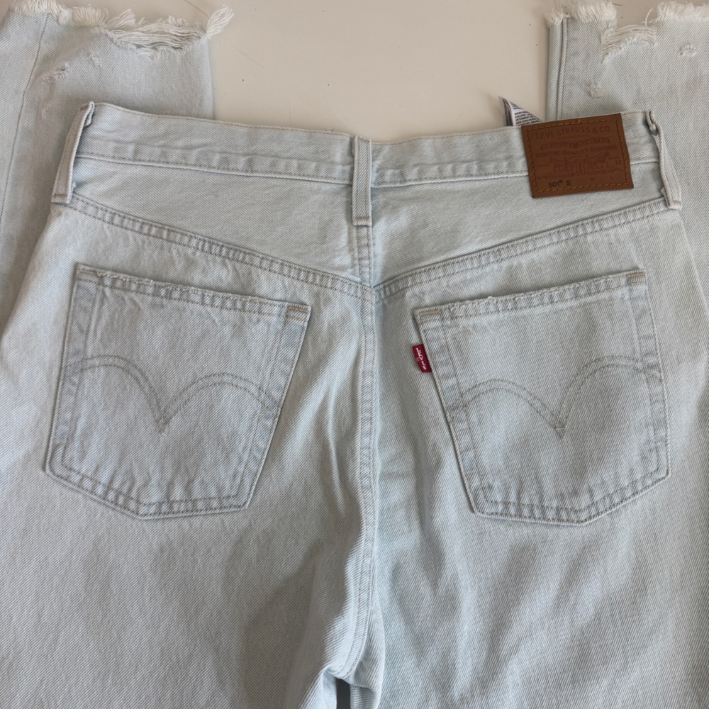 Women’s Levi 501 Jeans
